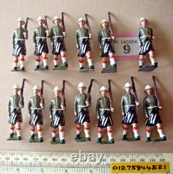 1950s Britains Hollow-cast Kilted Highlanders x 13. Tropical Service Helmets