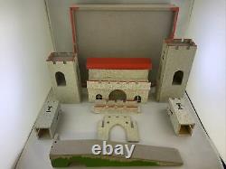 1960s Britains Swoppet Knight Wooden Toy Castle FAO Schwarz