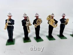 24x Vintage 1960s BRITAINS Eyes Right Band of The Royal Marines Plastic Figures