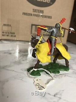 2 Britains swoppet knight Horseback (Rare) Yellow Blanket And Knight On Knees