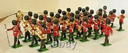 38 Britains Ltd Plastic Scottish Band, Horns, Drums Hand Painted