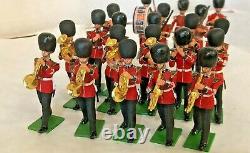 38 Britains Ltd Plastic Scottish Band, Horns, Drums Hand Painted