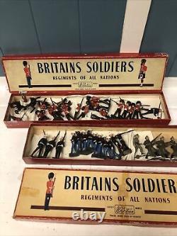 38 Piece Britains Boxed Set Royal Marines. Post War c1960 Machine Gunners