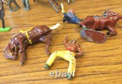 51 x Vintage Lead Model Cowboys Native Indians Britains Timpo JoHill Crescent