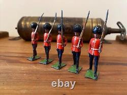 5x Antique Vintage Rare Articulated Britains Household Foot Guards Lead Soldiers