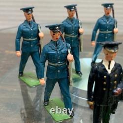 8 Lot BRITAINS BRITISH ROYAL AIR FORCE RAF DRESS UNIFORM TOY SOLDIER Lead 60-70s