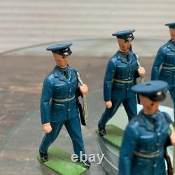 8 Lot BRITAINS BRITISH ROYAL AIR FORCE RAF DRESS UNIFORM TOY SOLDIER Lead 60-70s