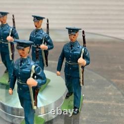 8 Lot BRITAINS BRITISH ROYAL AIR FORCE RAF DRESS UNIFORM TOY SOLDIER Lead 60-70s