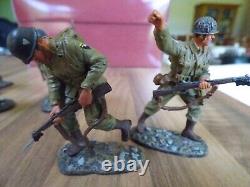 9 Figures WILLIAM BRITAIN Toy Soldier Set US STRIKE ATTACK 17595 EXCELLENT COND