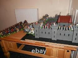 A100 Britains Deetail & Ltd Castle & Knights