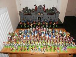 A100 Britains Deetail & Ltd Castle & Knights