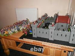 A100 Britains Deetail & Ltd Castle & Knights