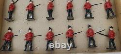 Antique Britains Ltd Lead Toy Soldiers British Footguards Set No. 115S England