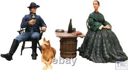 B31305 W. Britain A Welcome Visitor from Home Union Officer, his Wife, and Dog