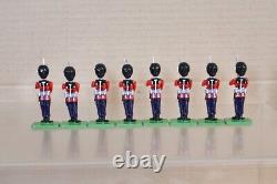 BRITAINS 00294 5991 40201 QUEEN VICTORIA GRENADIER GUARDS COLOUR PARTY 1899 ol