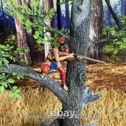 BRITAINS 16063 A Clear Shot Native Warrior Firing From Tree Summer Tree
