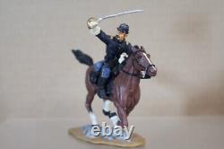 BRITAINS 17371 AMERICAN CIVIL WAR MOUNTED UNION CAPTAIN & GUIDON BEARER SET oi