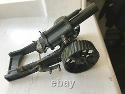 BRITAINS 18 HOWITZER BOXED/ SHELLS No 2107 All Original. Paperwork Too