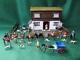 Britains 1930s Lead Hunt Set Peacock Toys Wooden Farmhouse People & Animals