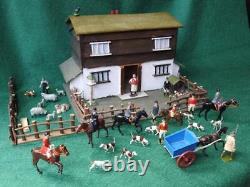 BRITAINS 1930s LEAD HUNT SET PEACOCK TOYS WOODEN FARMHOUSE PEOPLE & ANIMALS