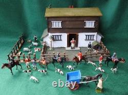 BRITAINS 1930s LEAD HUNT SET PEACOCK TOYS WOODEN FARMHOUSE PEOPLE & ANIMALS