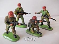 BRITAINS 1978 SUPER DEETAIL PARATROOPERS. THE 4 RARE POSES. Cat- No 6300