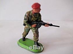 BRITAINS 1978 SUPER DEETAIL PARATROOPERS. THE 4 RARE POSES. Cat- No 6300
