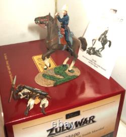 BRITAINS 20100 British R. A. Major Smith Mtd sees Fallen Zulu, Vignette in 54mm
