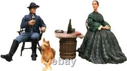 BRITAINS 31305 A Welcome Visitor from Home Union Officer, his Wife, and Dog