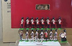 BRITAINS 41175 GRENADIER GUARDS DRUM and FIFE MARCHING BAND x 17 SET MIB nj