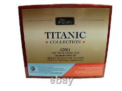 BRITAINS 62001 RMS TITANIC LIFEBOAT No. 6 COMMEMORATIVE SET