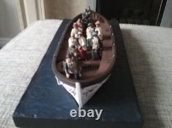 BRITAINS 62001 RMS TITANIC LIFEBOAT No. 6 COMMEMORATIVE SET