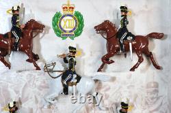 BRITAINS 8813 ROYAL FUSILIERS & MOUNTED 13th HUSSARS DENNIS BRITAIN SET nz