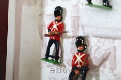 BRITAINS 8813 ROYAL FUSILIERS & MOUNTED 13th HUSSARS DENNIS BRITAIN SET nz