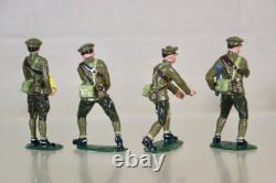 BRITAINS 8912 BRITISH WWI 4.5 HOWITZER with LIMBER & 4 MAN DETACHMENT BOXED nz