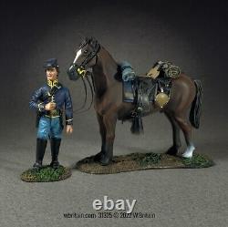 BRITAINS American Civil War 31325 Federal Cavalry Trooper Holding Horse