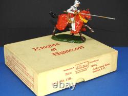 BRITAINS BOXED LEAD KNIGHTS OF AGINCOURT 1960 No. 1661 MOUNTED KNIGHT WITH LANCE