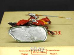 BRITAINS BOXED LEAD KNIGHTS OF AGINCOURT 1960 No. 1661 MOUNTED KNIGHT WITH LANCE