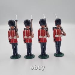 BRITAINS Created By Charles Biggs 2001 COLDSTREAM GUARDS x4 Premier Models
