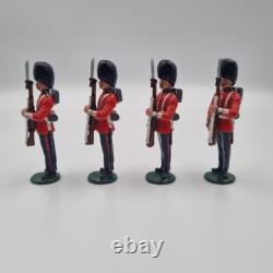 BRITAINS Created By Charles Biggs 2002 COLDSTREAM GUARDS x4 Premier Models