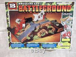 BRITAINS DEETAIL BATTLEGROUND PLAYSET 1977. Cat-No 4715