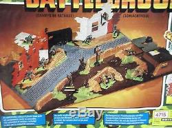 BRITAINS DEETAIL BATTLEGROUND PLAYSET 1977. Cat-No 4715