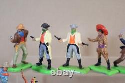 BRITAINS DEETAIL JOB LOT of AMERICAN WILD WEST COWBOYS & INDIANS MEXICANS 29om
