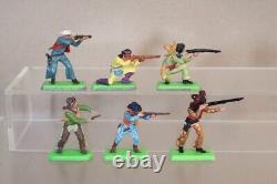 BRITAINS DEETAIL JOB LOT of AMERICAN WILD WEST COWBOYS & INDIANS MEXICANS 29om