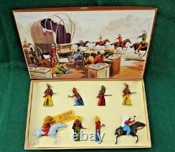 BRITAINS DUOCROWN WILD WEST UNUSED BOXED LEAD 1953 N AMERICAN INDIANS SET No. 23s