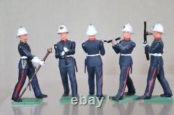 BRITAINS EYES RIGHT 29 x BRITISH ROYAL MARINES MARCHING BAND od