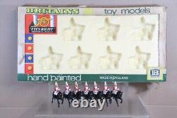 BRITAINS EYES RIGHT 7830 ROYAL HOUSEHOLD MOUNTED LIFE GUARDS BOXED oe