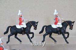 BRITAINS EYES RIGHT 7830 ROYAL HOUSEHOLD MOUNTED LIFE GUARDS BOXED oe