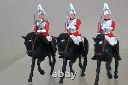 BRITAINS EYES RIGHT 7830 ROYAL HOUSEHOLD MOUNTED LIFE GUARDS BOXED oe