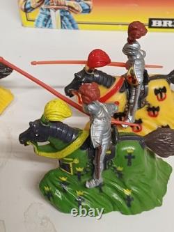 BRITAINS KNIGHTS OF THE SWORD JOUSTING & SWORD ON HORSEBACK FIGURES counter pack